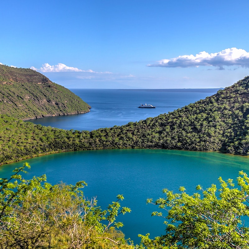 UTAA Travel | Galapagos Islands